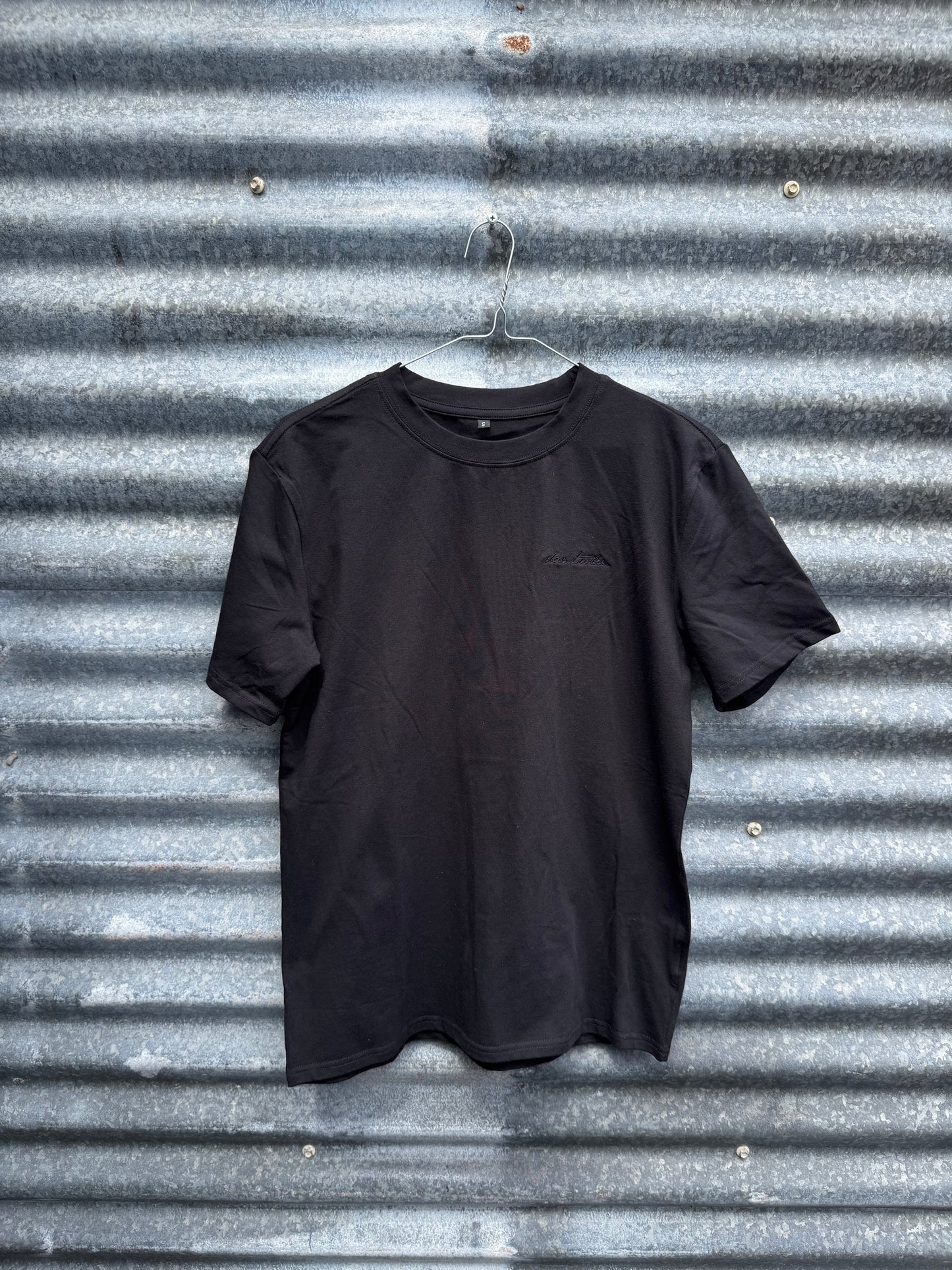 basic black tee