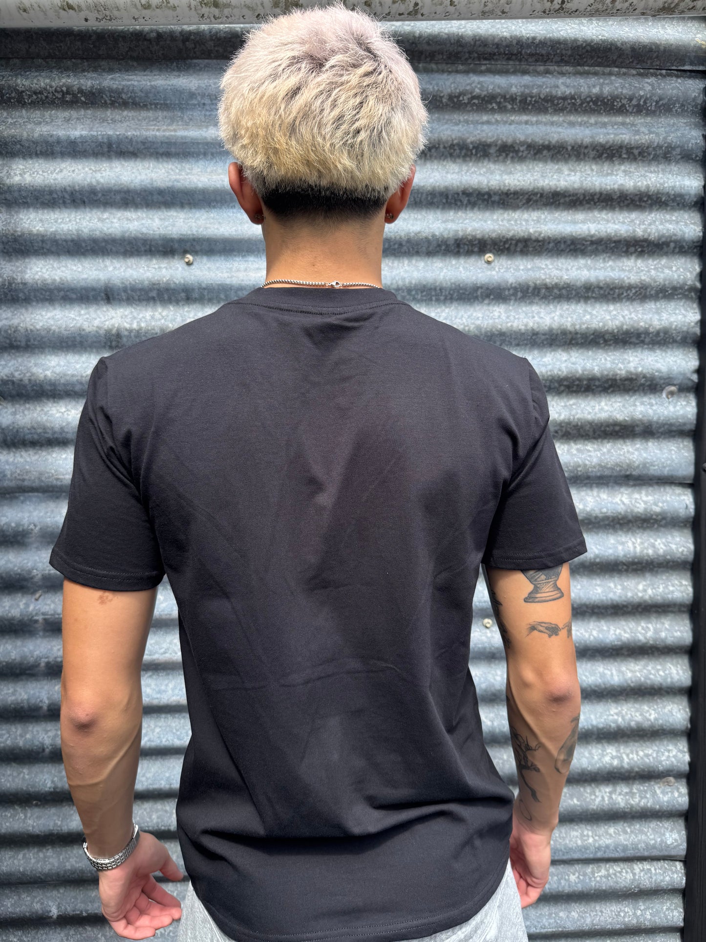 basic black tee
